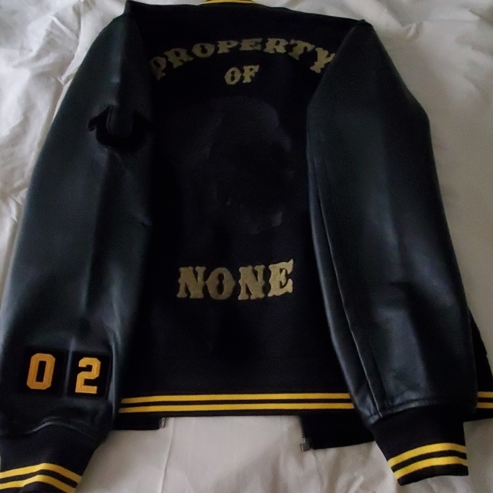 True religion jacket - Picture 4 of 4